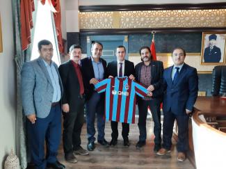 Van TS derneği yönetiminden Gevaş Kaymakamı Genç´e ziyaret
