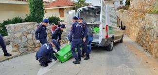 Antalya´da 1´i doktor 2 kişinin cesedi bulundu