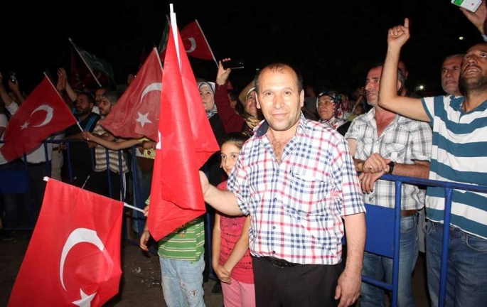 Ay: "Bayramlar, Geleneklerimizi Yaşatan Zamanlardır"