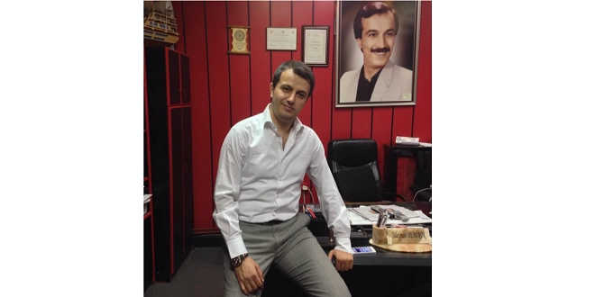 Süleyman Demirok’tan Çirkin Karikatüre Sert Tepki: “İnancımıza Yapılan Bu Ahlaksız Saldırıyı Şiddetle Kınıyorum”