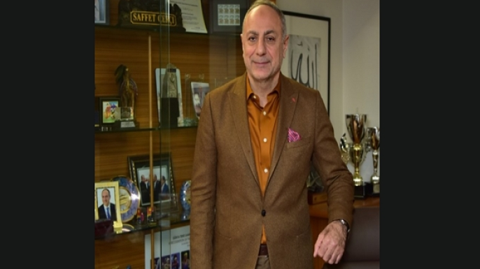 ÇERÇİ: BÜTÜN ÖĞRETMENLERİMİZİ SAYGIYLA SELAMLIYORUZ