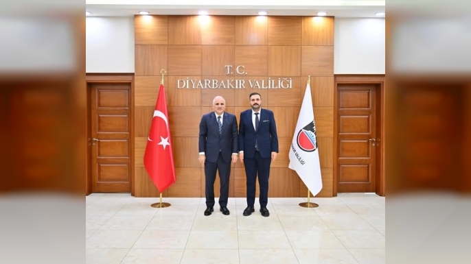 AK Parti Diyarbakır Gençlik Kolları Başkanı Enes Çimen’den Vali Zorluoğlu’na Ziyaret