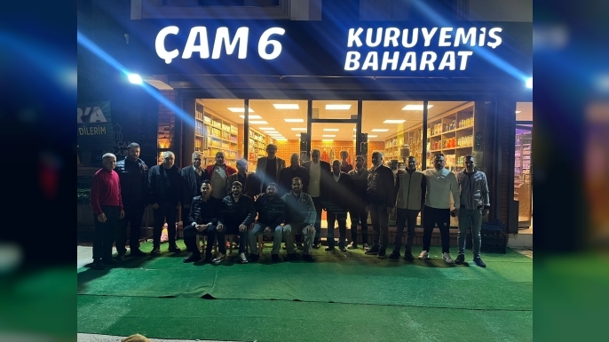 Diyarbakır’da Eşref Saral Rüzgarı: "Biz Etle Tırnak Gibiyiz, Kimse Bizi Ayıramaz!"