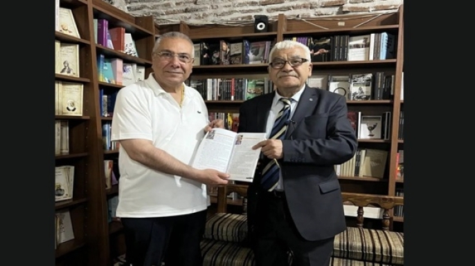 Diyarbakır’da Eğitimci – Yazar Evirgen’in imza gününde anlamlı buluşma
