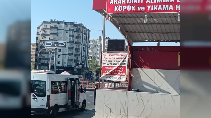 Hem kazaya davetiye çıkarıyor hem de mağdur ediyor