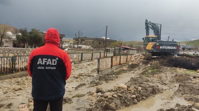Şırnak’ta dereler taştı: Çok sayıda konut ve ahır zarar gördü