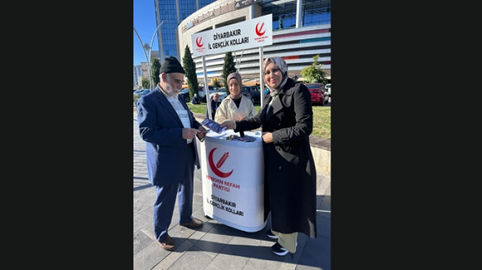Yeniden Refah Partisi Kadın Kolları’ndan Üyelik ve Kongre Çalışması