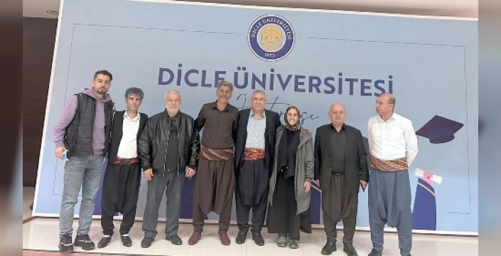 Diyarbakır’da mahalli ekip ve halk oyunları büyüledi
